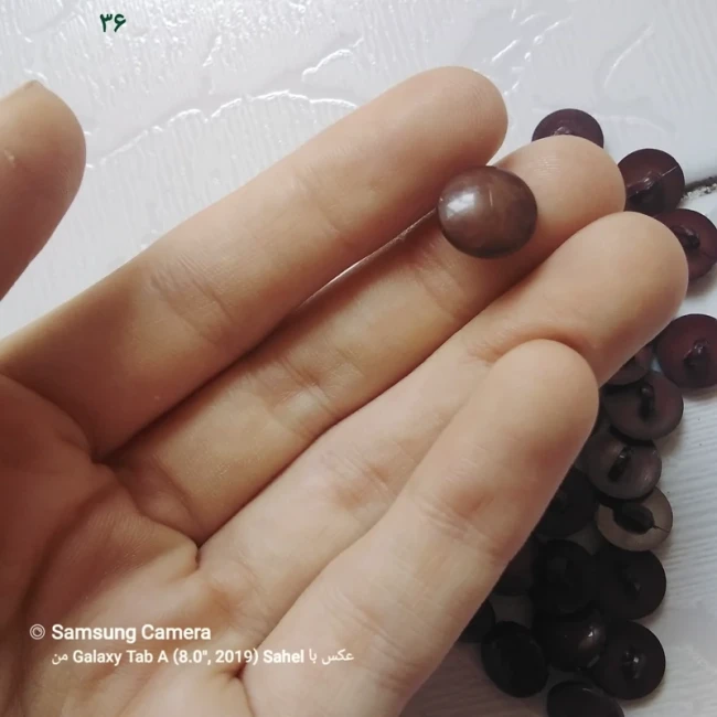 دکمه قهوه ای پک 36 تایی سایز کوچک