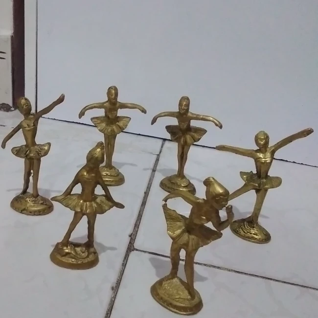 مجسمه برنزی رقص باله جنس برنجی سنگین