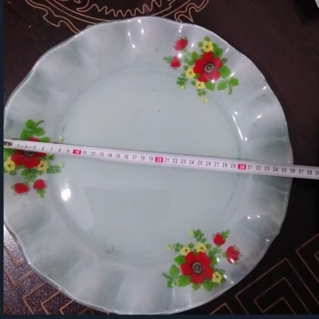 سینی کریستال یا شیشه ای
