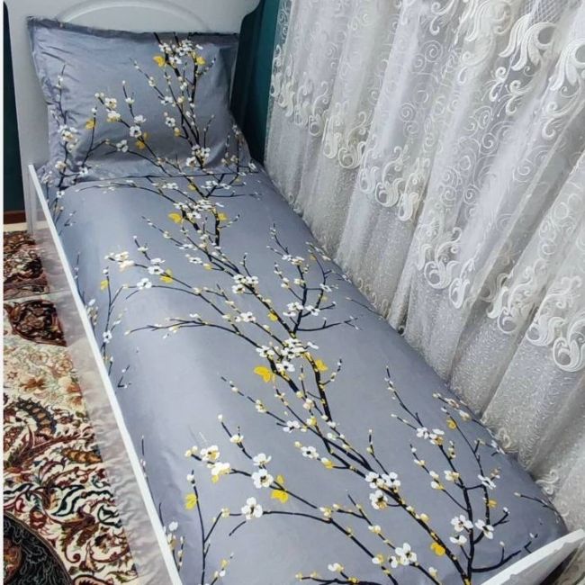 روتختی یک نفره دور کشدوزی شده طرح طوسی خاکستری شکوفه