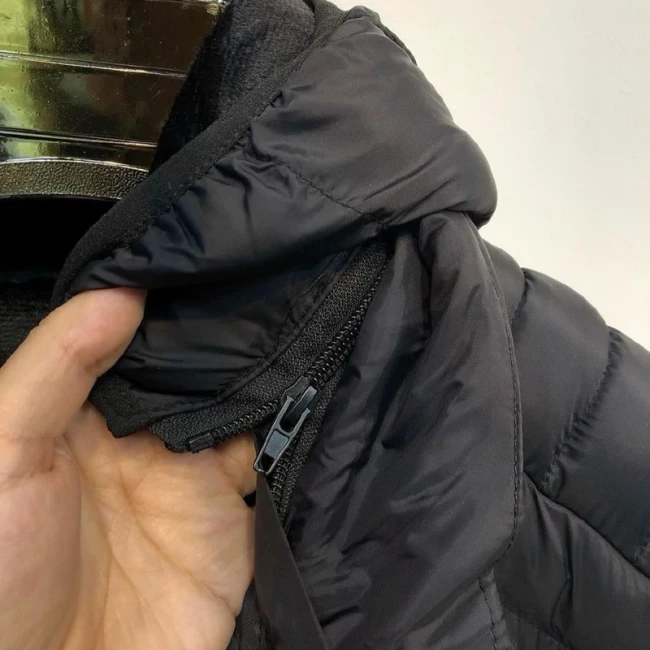کاپشن طرح پر سبک مارک نورت فیس اسپرت