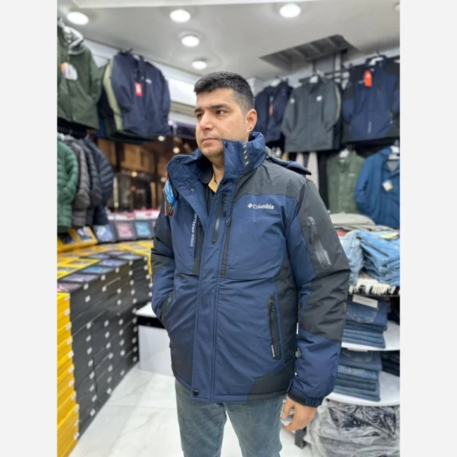کاپشن کلمبیا گورتکس بسیار شک و تنخوری بینظیر رنگ مشکی