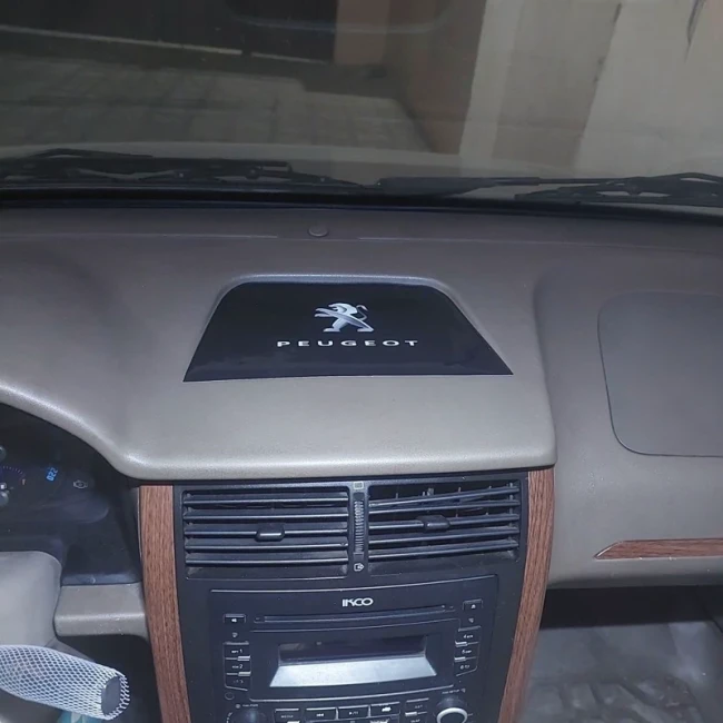 محافظ داشبورد پژو پارس و 405