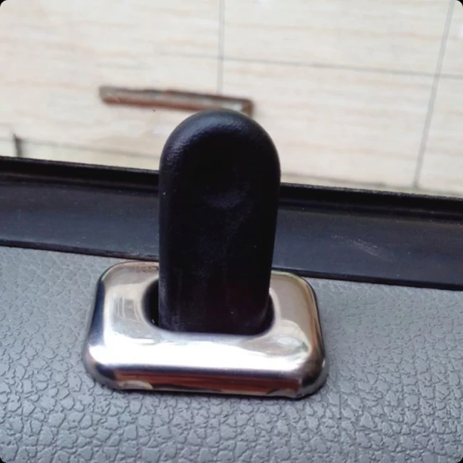 استیل دور شاسی قفل خودرو (بسته 4 عددی)