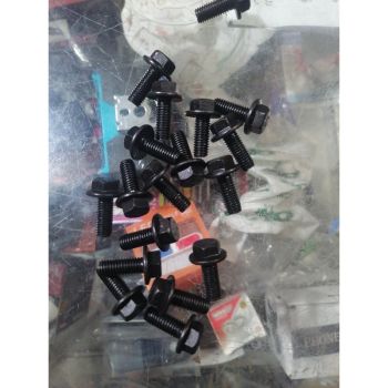 پیچ میل رکاب موتور هوندا سایز 8 بسته 4عددی