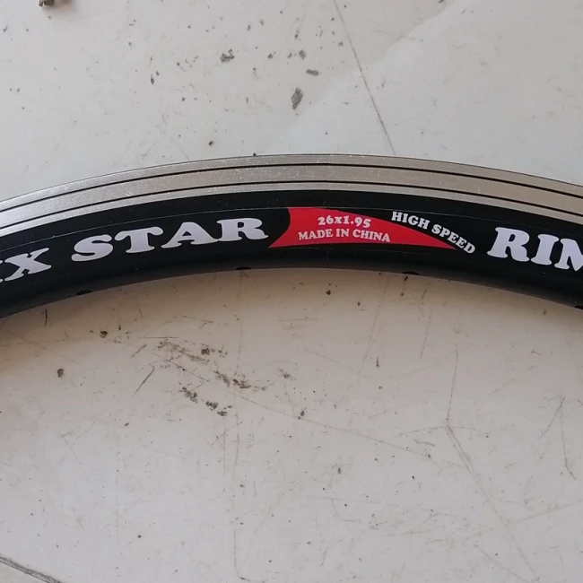 طوقه دوچرخه سایز 26 sixstar