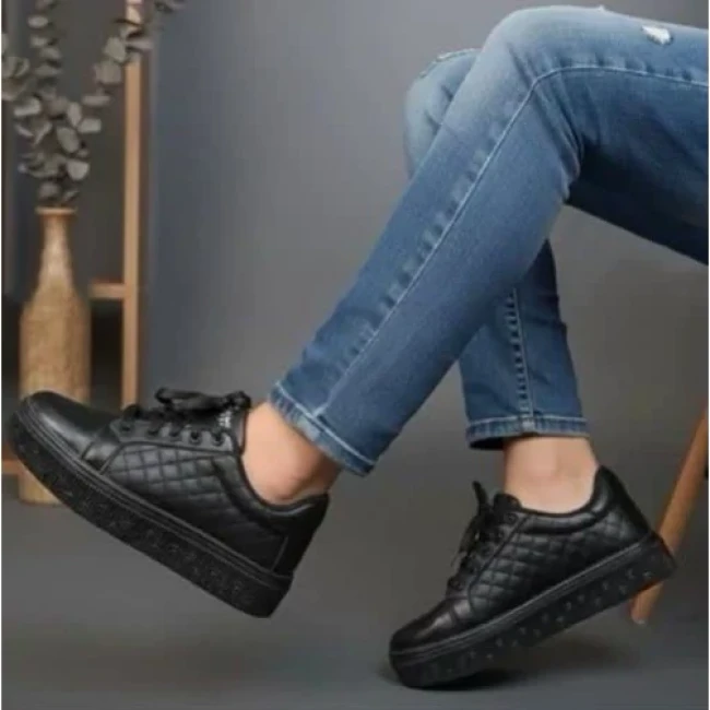 کفش کتونی اسپرت مدل شنل