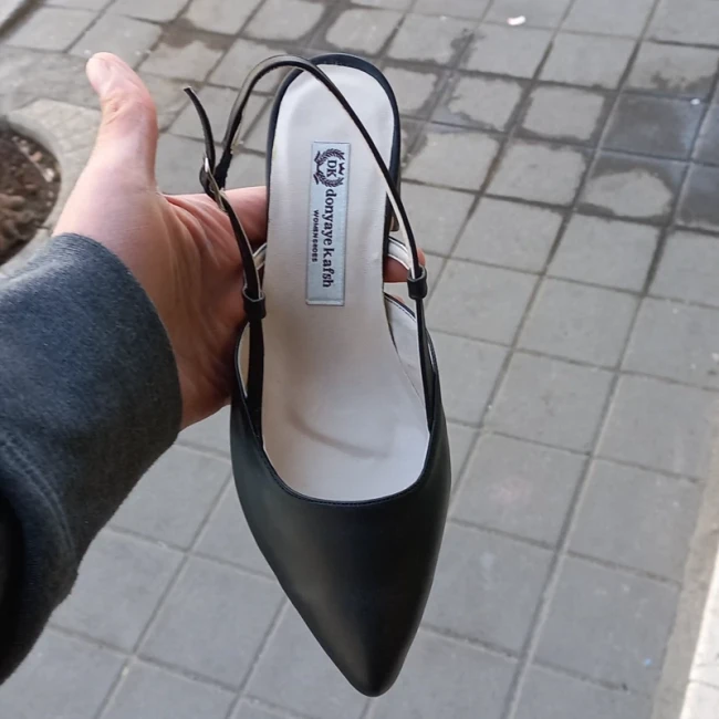 کفش زنانه تابستانی دو رنگ مشکی و کرم (37تا41)