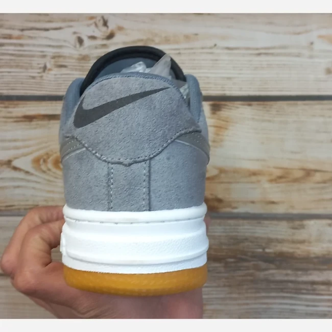 نایک ایر فورس
