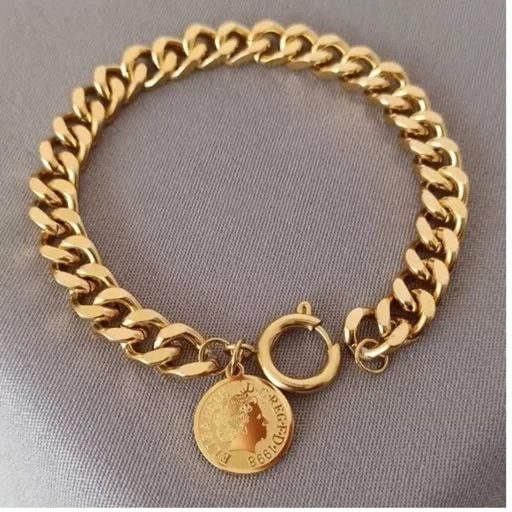 دستبند زنانه کارتیر استیل با قفل ملوانی و آویز الیزابت (ویولت گالری) کد 1323