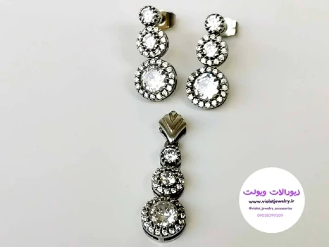نیم ست نقره طرح جواهر عیار925 کد2012وزن 7.5گزم