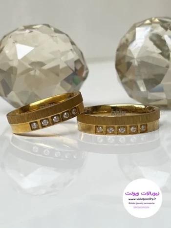 حلقه ست استیل نگین دار طلایی برند R&W کد 3033