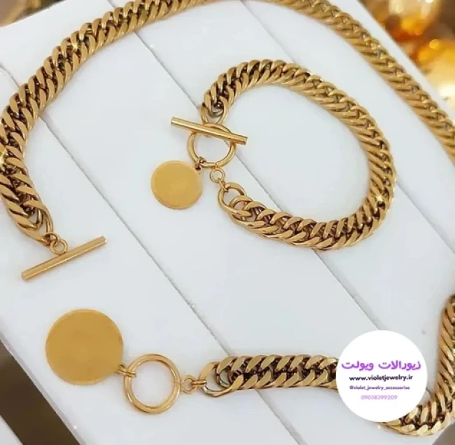 نیم ست زنانہ کارتیر دوبل با آویز سکہ  طلایی استیل کد 3567