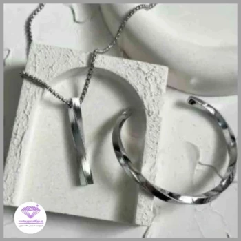 ست گردنبند و دستبند  مردانه مکعب عشق کد 3050