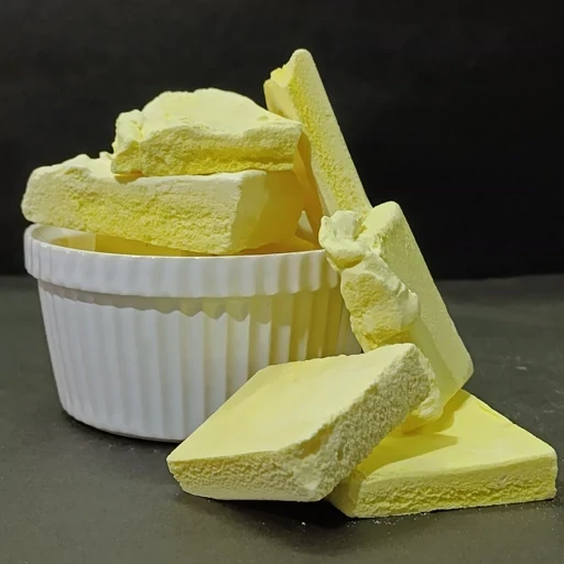بستنی خشک زعفرانی ترنج(10،25،50 گرمی)