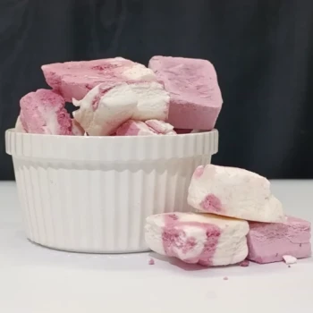 بستنی خشک وانیل توت فرنگی ترنج(10،25،50 گرمی)