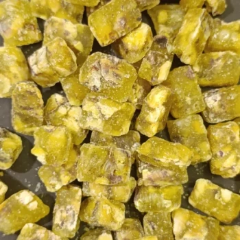 آبنبات پسته ای درجه یک 100 گرمی ترنج