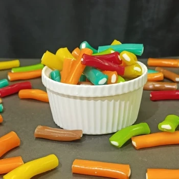 پاستیل رشته ای 250 گرمی ترنج