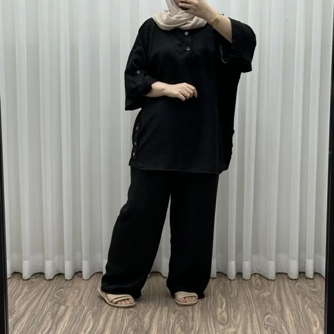 ست بلوز و شلوار زنانه مدل پانچی جنس شانتون فری سایز مناسب تا 52