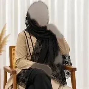 شال نخی توری مشکی دوردانتل مدل بابونه قواره 180 در 64 سانت