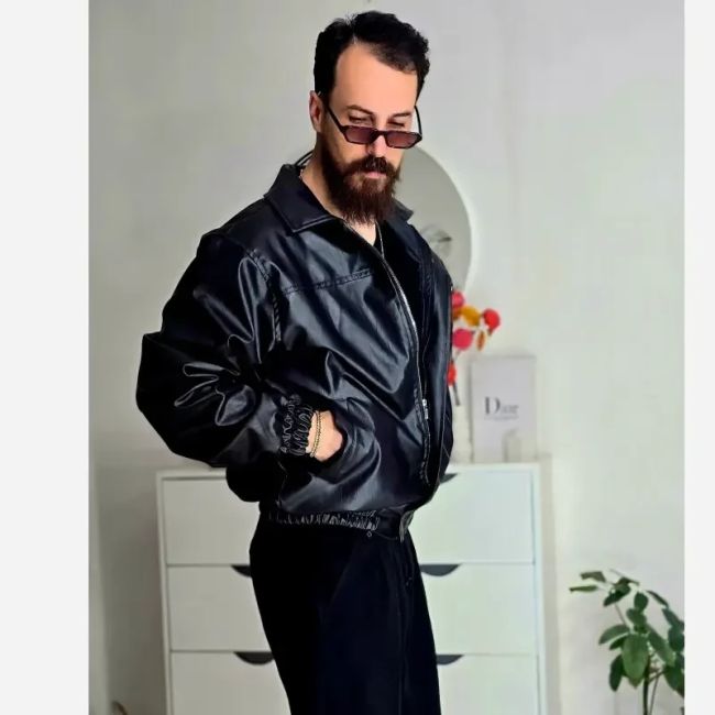 جکت چرم مردانه پایین کش وارداتی رنگ مشکی سایز L تا 2XL