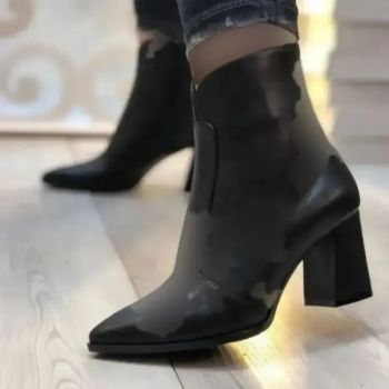 نیم بوت پاشنه دار زنانه پاشنه 5 سانت سایز 37 تا 40 رنگ مشکی قهوه ای عسلی