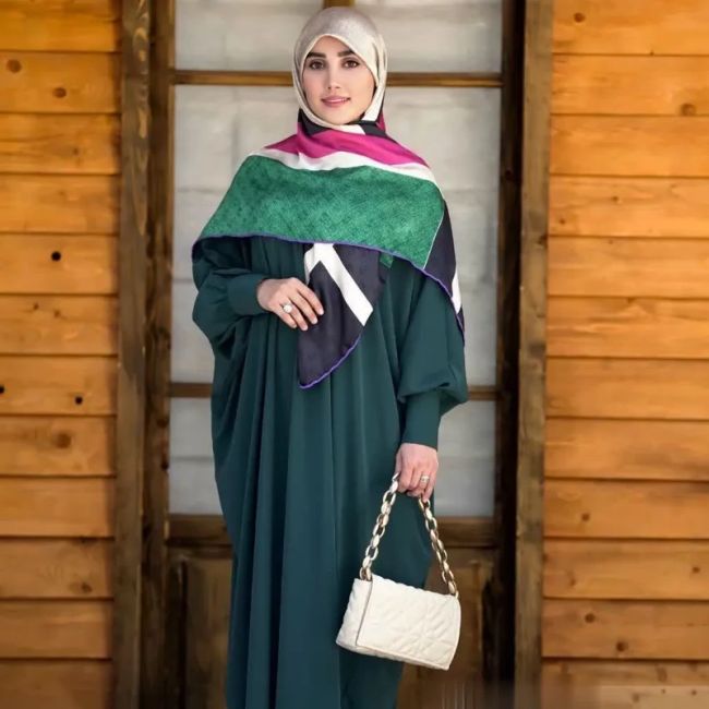 مانتو عبایی عربی مدل بهاره جنس کرپ سوپر الیزه یقه گرد