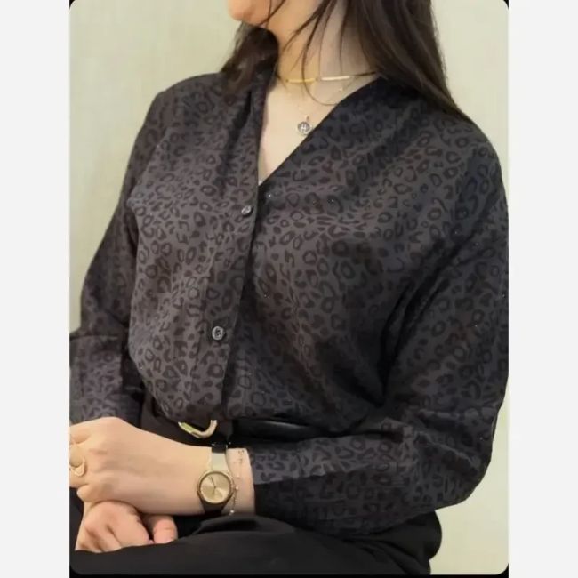 شومیز زنانه بوگاتی مدل پری رنگ نوکمدادی