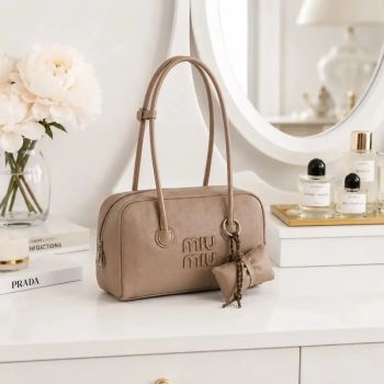 کیف زنانه چرم مصنوعی اسپرت و روزمره (2)