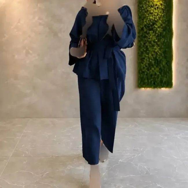 کت شلوار زنانه مدل نیوشا جنس پارچه مازراتی رنگ بندی متنوع سایز بزرگ و معمولی