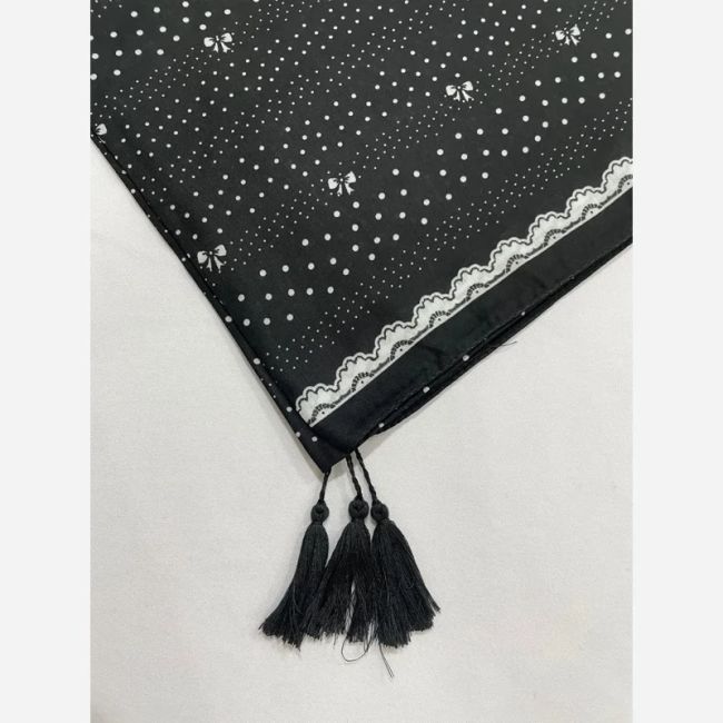 روسری سوپر نخ طرح رزین قواره 110 منگوله دار دور دوخت میس رز