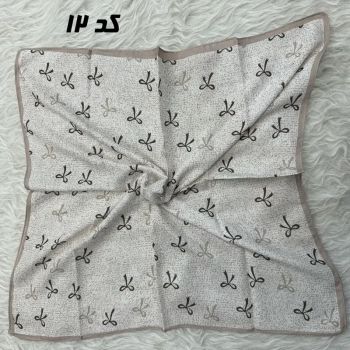 مینی اسکارف کرمی نخ قواره 65x65 سانتیمتر مناسب استفاده روزمره بدون آبرفت و رنگ رفت