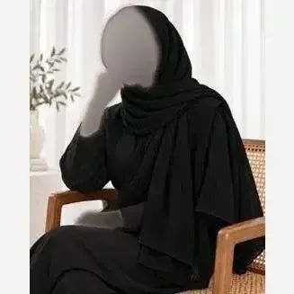 شال نخی ساده منگوله دار برشکا مشکی