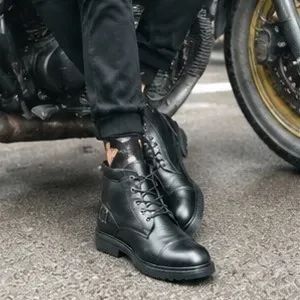 کفش نیم بوت اسپرت مردانه چرم صنعتی رنگ مشکی