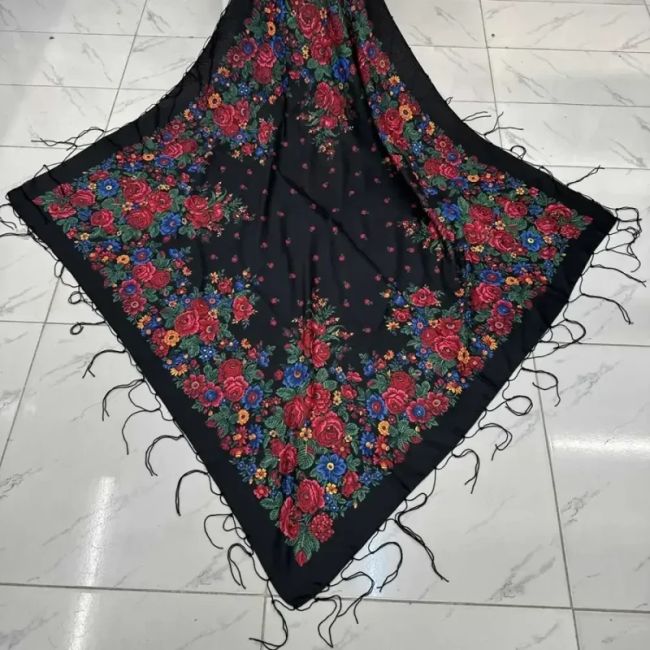 روسری ترکمنی ایرانی مدل تاتار کد 1607 طرح سنتی نخ پلی استر 130x130 مناسب 4 فصل