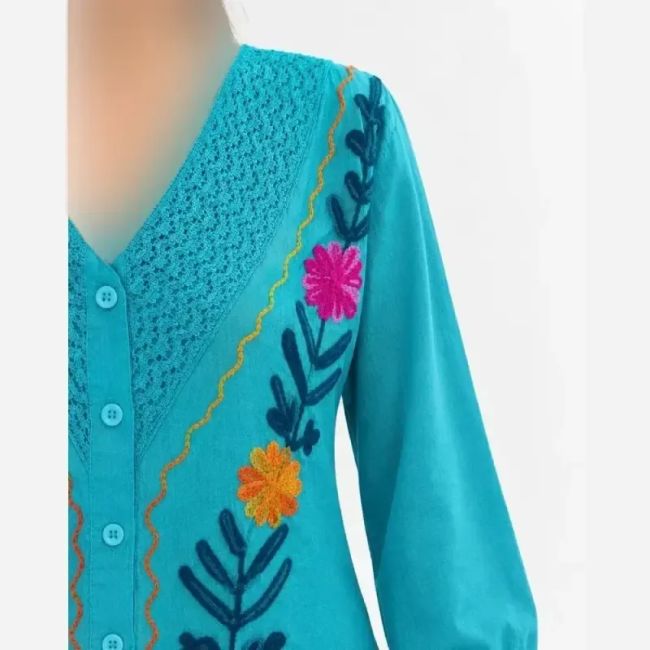 بلوز گلدوزی زنانه یقه هفت آستین سه ربع جنس نخ وارداتی سایز 38 تا 54