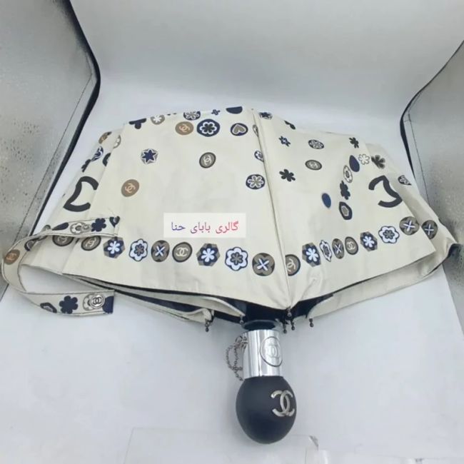 چتر اتوماتیک برند چنل CHANEL ضد باد با پارچه نانو و جعبه کادویی رنگ کرم نخودی