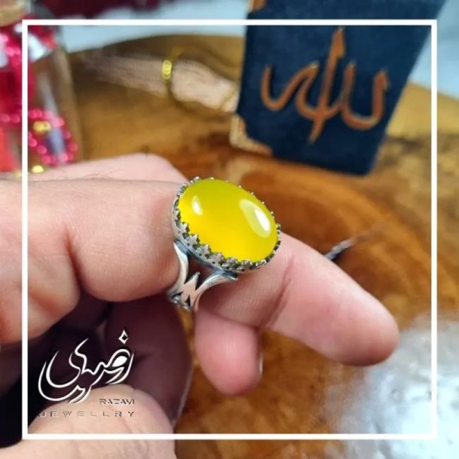 انگشتر نقره زنانه طرح ملکه با نگین شرف الشمس