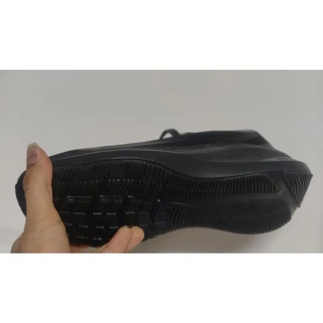 کفش اسپرت اورجینال نایک زوم رانینگ مشکی سبک و راحت باشگاهی سایز 41 تا 43