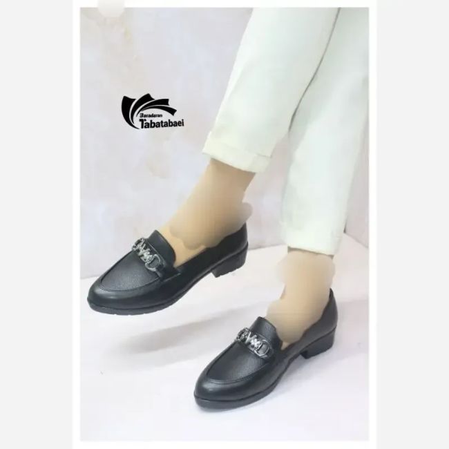 کالج زنانه چرم شرکتی رنگ مشکی سایز 37 تا 40