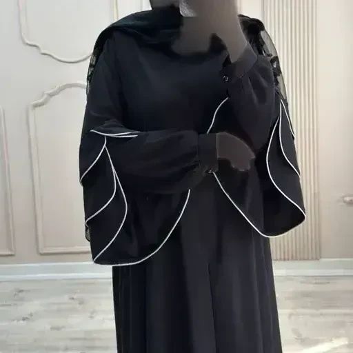 عبای زنانه مدل لاله مشکی جت بلک آستین لاله ای فرم آزاد