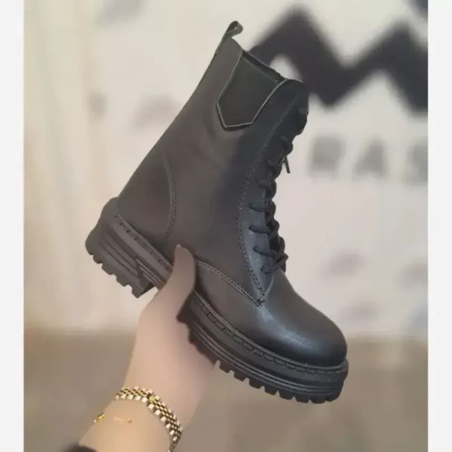 بوت زنانه راحت و با کیفیت سایز 37 تا 40