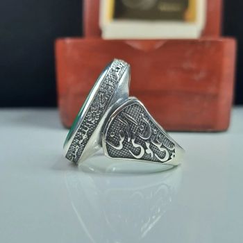انگشتر نقره مردانه عقیق سبز با حکاکی دست استاد فتح عیار 925