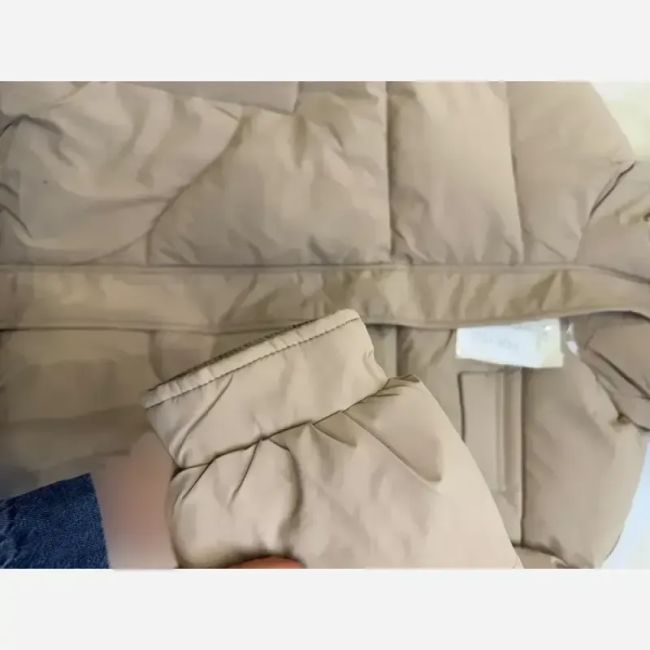 کاپشن وارداتی پفکی جنس بارانی داخل پشم سفید سایز M L XL 2XL