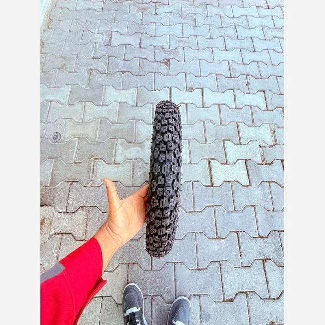 لاستیک 18-300 گلدرشت یزد تایر 