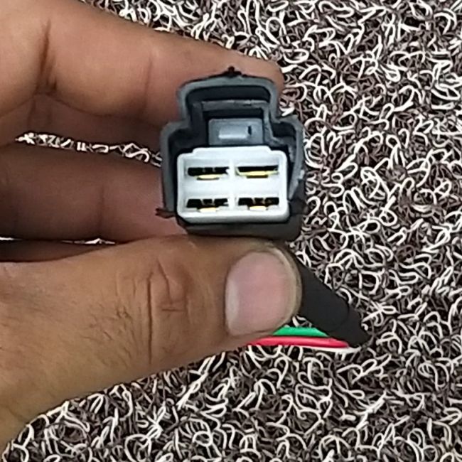 سوکت شارژر 4 سیم تی پو ام موتور سیکلت هندا 