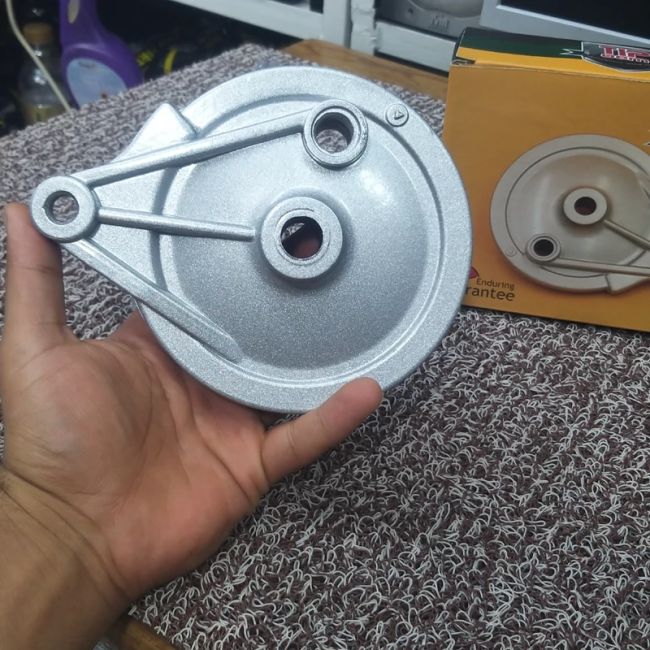 درب لنت عقب موتور سیکلت هندا 