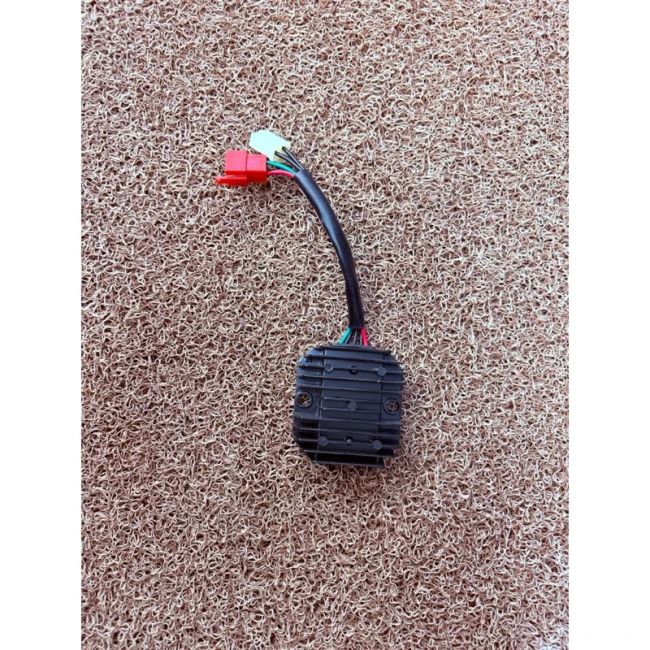 شارژر انژکتور موتورسیکلت هندا 5سیم