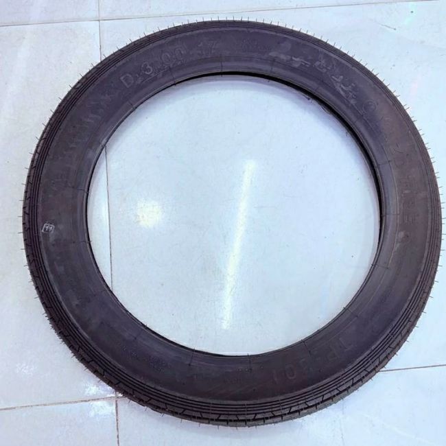 لاستیک جلو باکسر 17-300 یزد تایر 