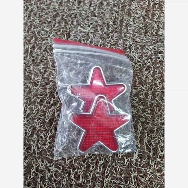 شبرنگ بغل گوشواره ستاره پیچ 6 قرمز